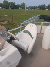 Load image into Gallery viewer, 60 hp Harris 2
